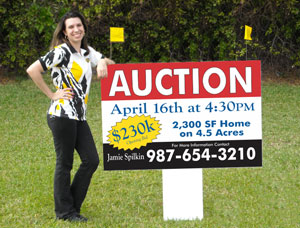 real estate auction signs in compact size