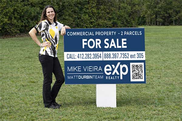 32x48 eXp Realty yard sign for directional placement