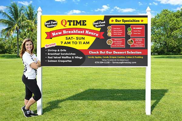 4x8 auction sign mounted outdoors for property marketing