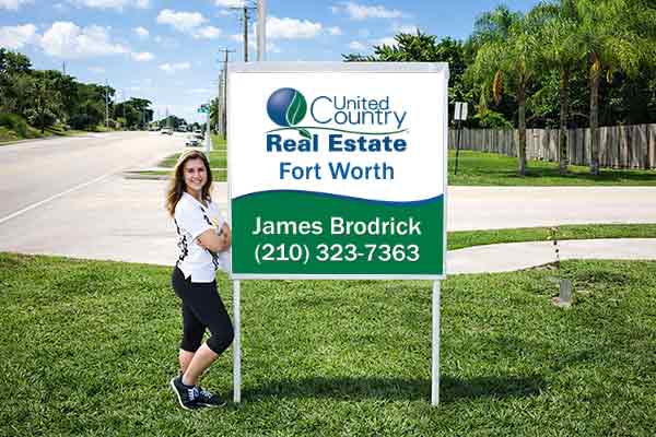 4x4 United Country sign with metal post kit installed